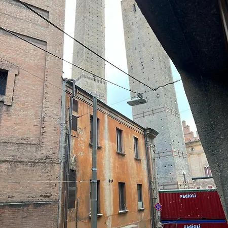 Maison Under The Towers Appartamento *